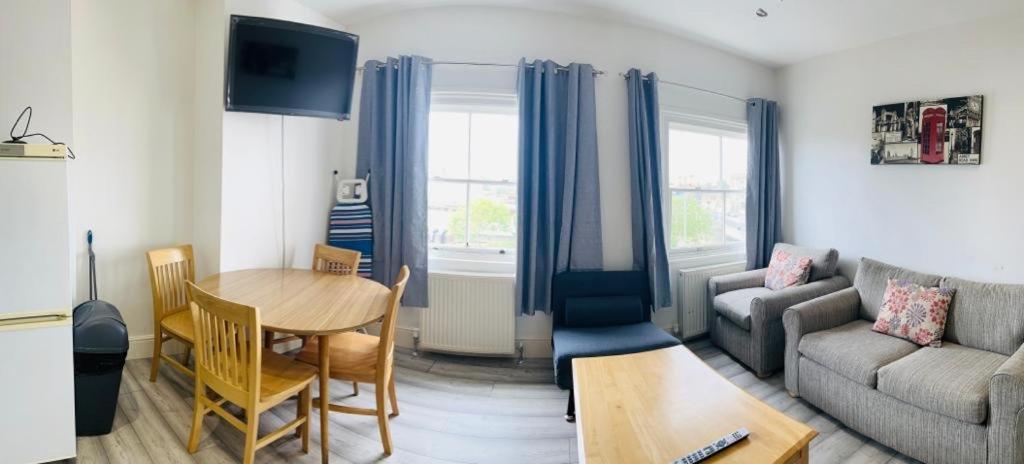 Entire New Flat With View To River Yare, H7 Great Yarmouth Exterior foto