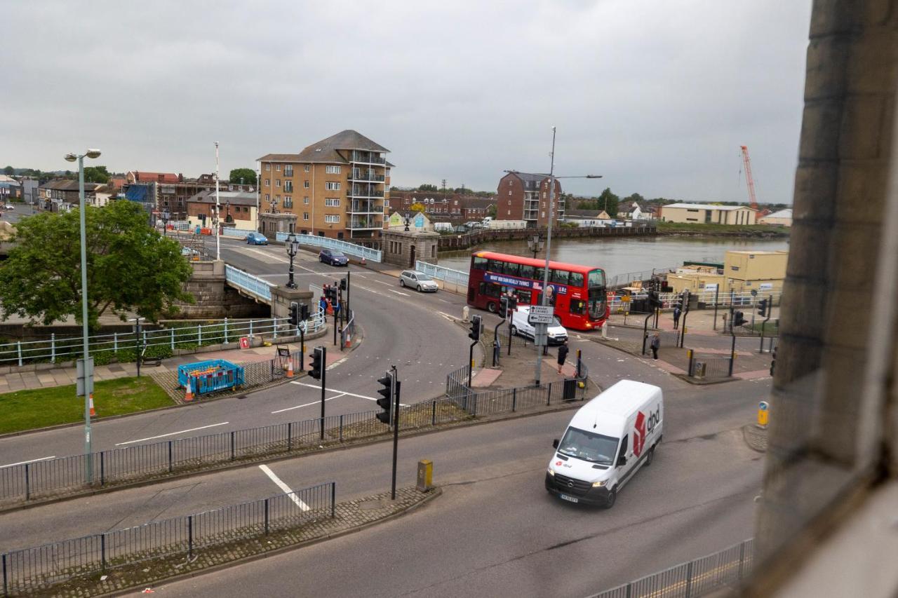 Entire New Flat With View To River Yare, H7 Great Yarmouth Exterior foto